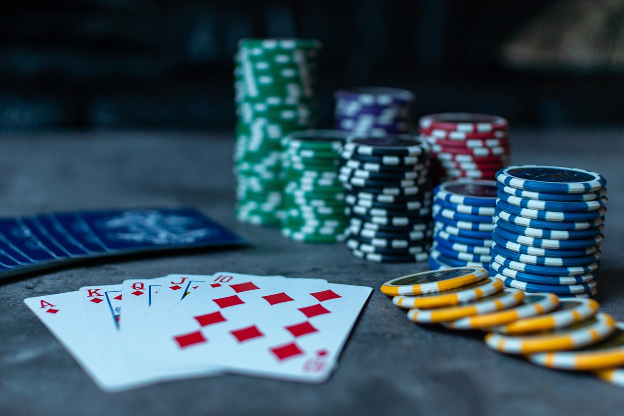 https://www.reddit.com/r/poker/comments/1u8g6g0/martin_kabrhels_wsop_vlogs_might_be_the_most/ - 【娱乐向解析】Martin Kabrhel的WSOP vl