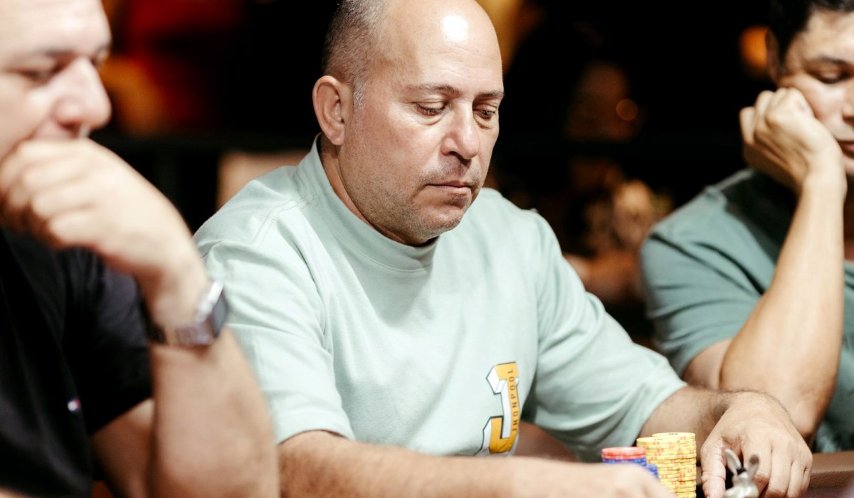 翻牌前拿到AK为什么不一定非要3bet - 翻牌前拿到AK为什么不一定非要3bet？实战拆解与策略优化